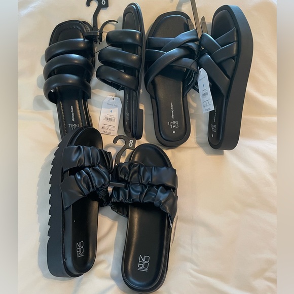 3 Pair Sandals - Picture 2 of 8